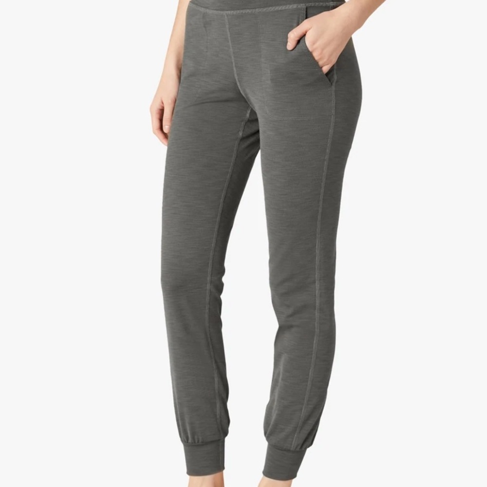 Beyond Yoga heather rib midi jogger in Smoke - ribbed